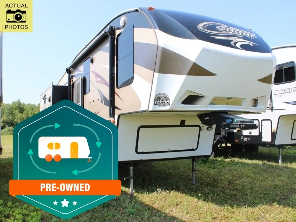 2015 Keystone Cougar 303RLS - Photo 2