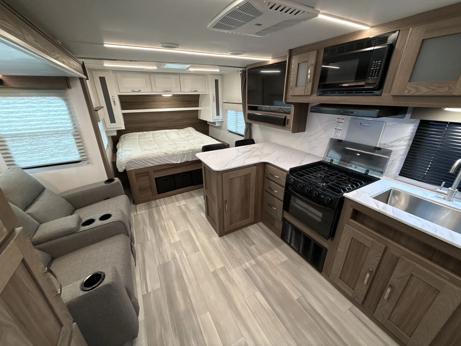 2025 Cruiser RV MPG 2400PD — living area main