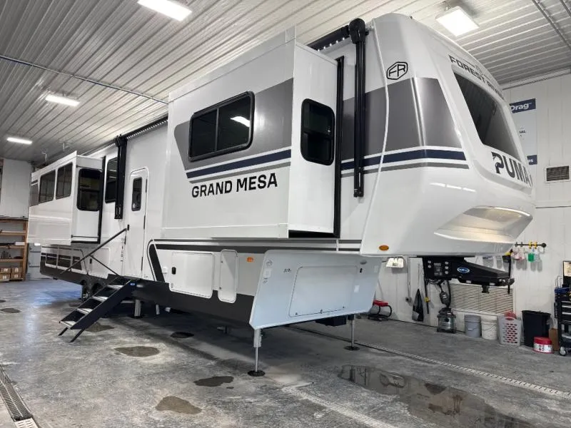 2026 Forest River Puma Grand Mesa 394RKL - Photo 4