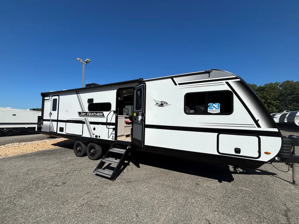 2027 Jayco Jay Feather 29BHB, Photos photo 12