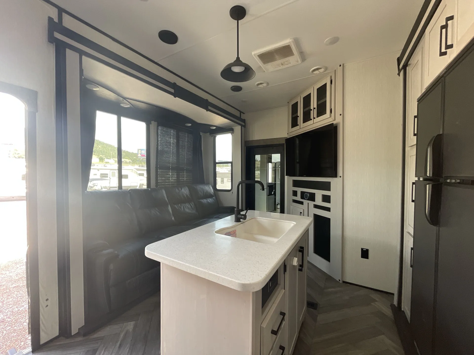 2023 Heartland Torque Fifth Wheel 384 — living area main