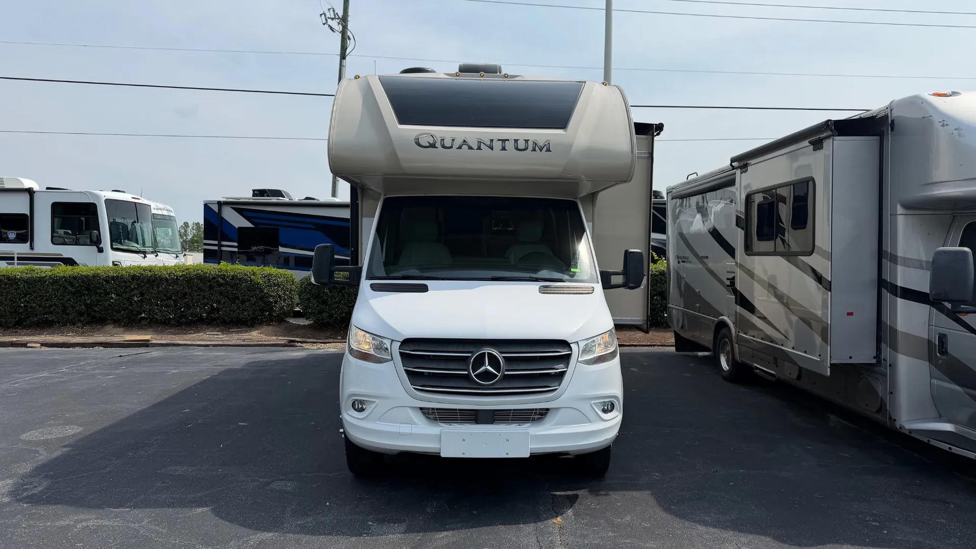2022 Thor Motor Coach Quantum Sprinter DS24 - Photo 2