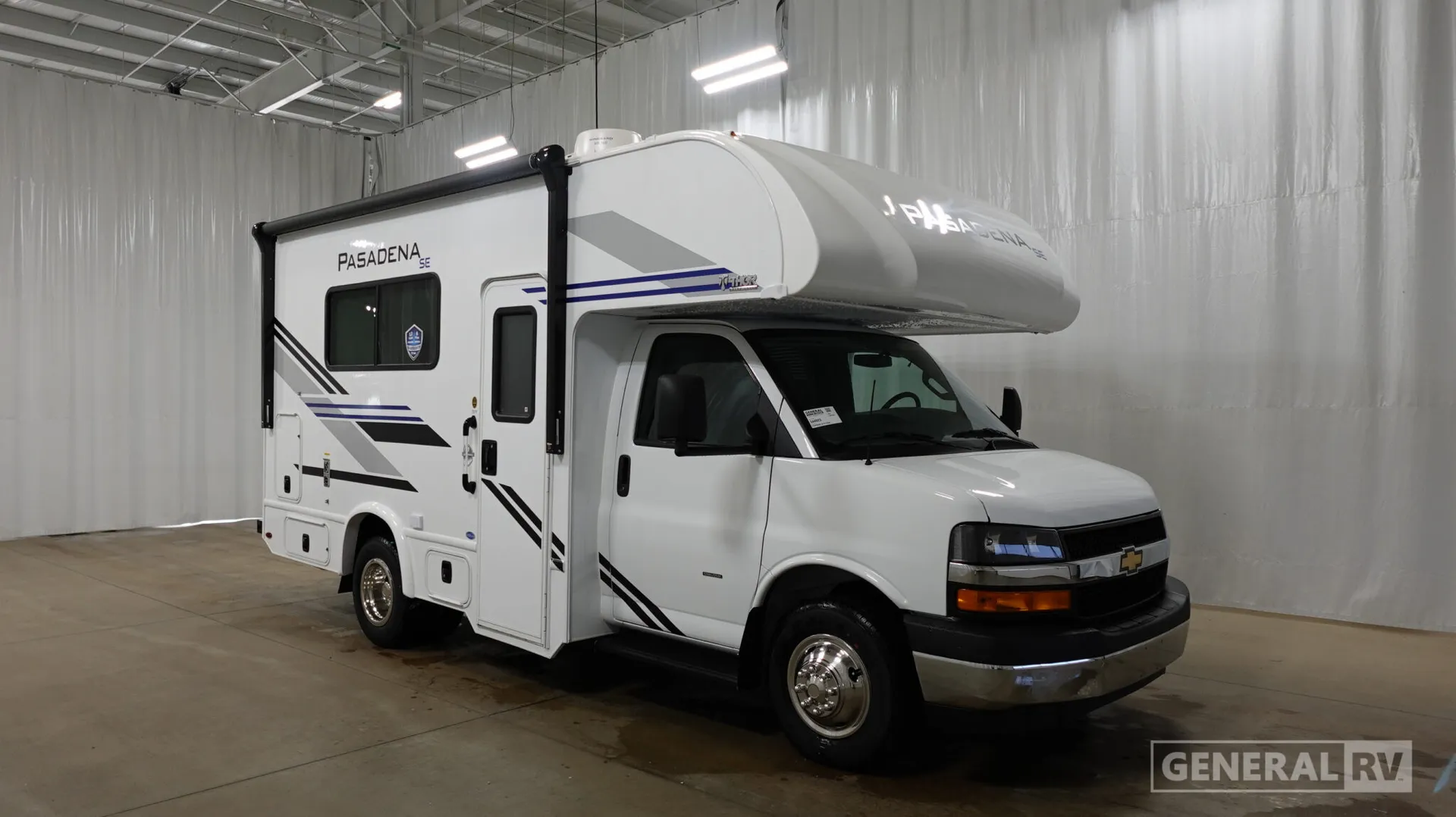 2027 Thor Motor Coach Pasadena SE SX19 Chevy - Photo 2