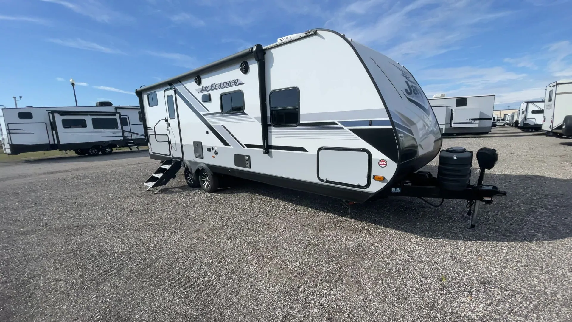 2024 Jayco Jay Feather 24BH - Photo 3