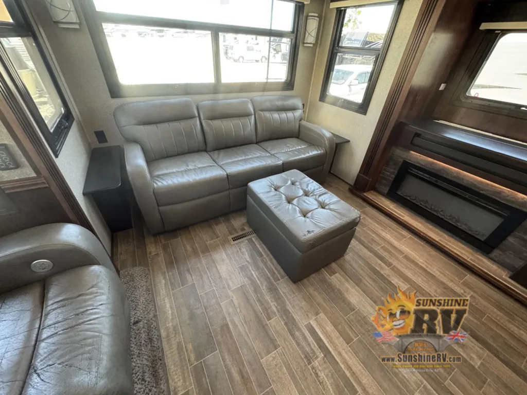 2020 Jayco Pinnacle 36FBTS, Photos photo 10