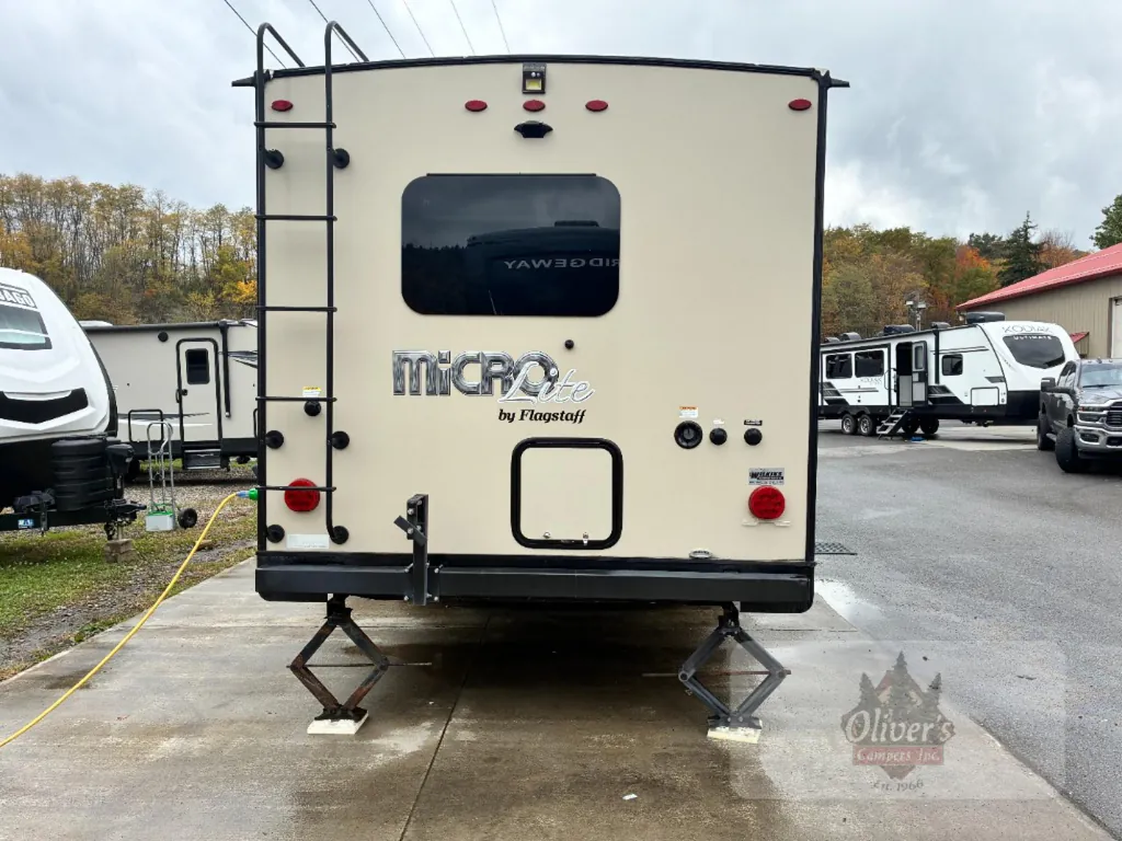 2019 Forest River Flagstaff Micro Lite 25FKS, Photos photo 6