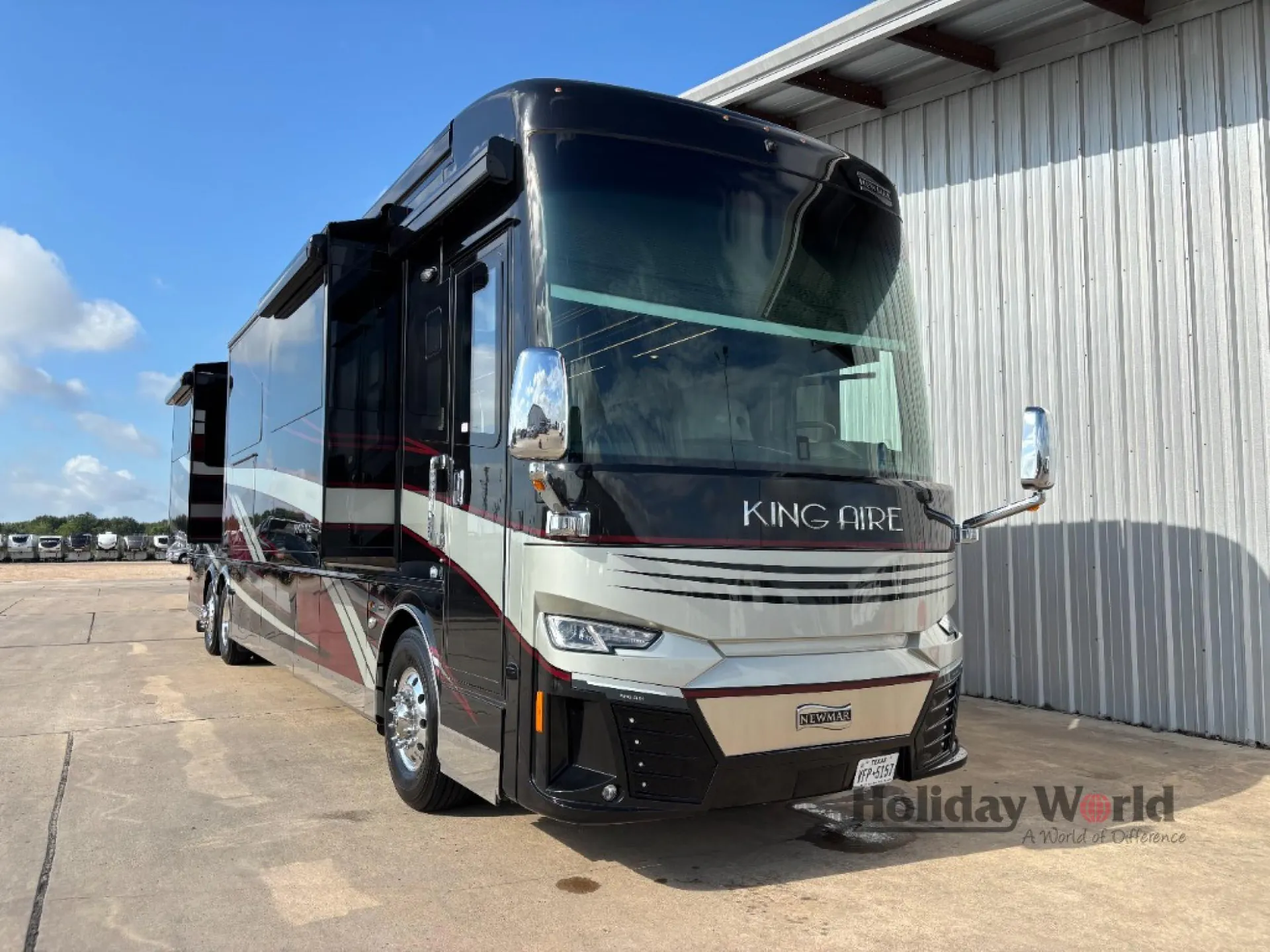 2023 Newmar King Aire 4531 - Photo 2