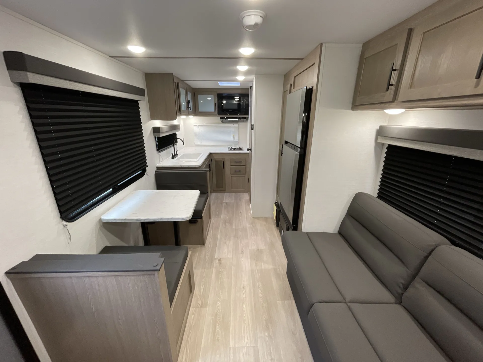 2026 Gulf Stream Enlighten 21RK — living area main