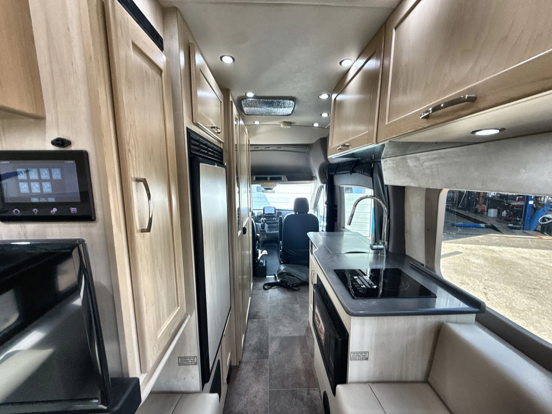 2021 Pleasure-Way Ontour 2.2 — living area main
