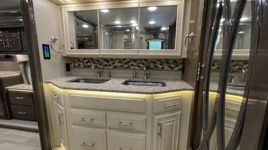 2019 Entegra Coach Cornerstone 45B, Photos photo 40