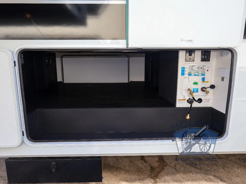 2026 Brinkley Model Z 3600, Photos photo 19