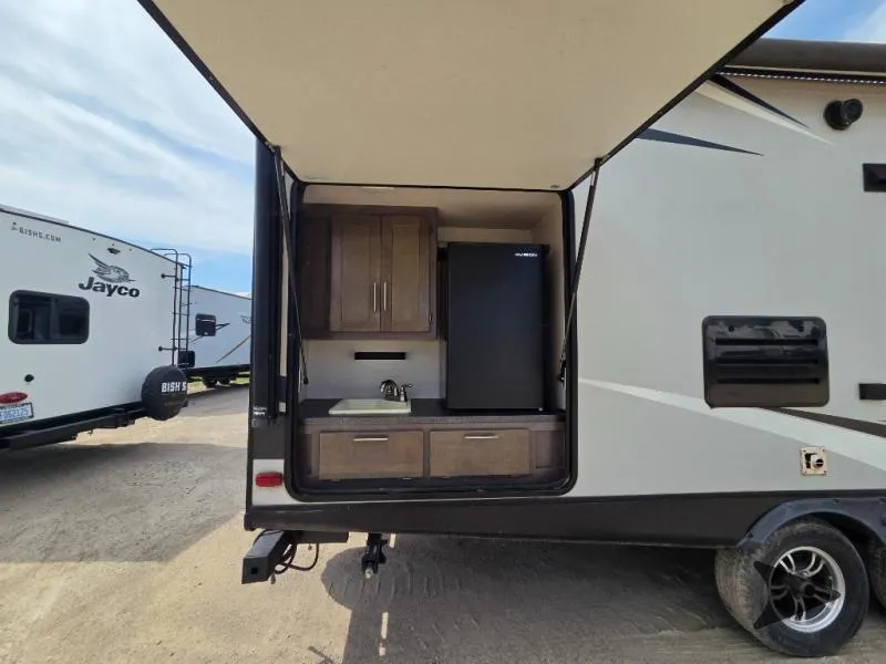 2017 CrossRoads RV Sunset Trail Used    M-254 RB - Photo 2