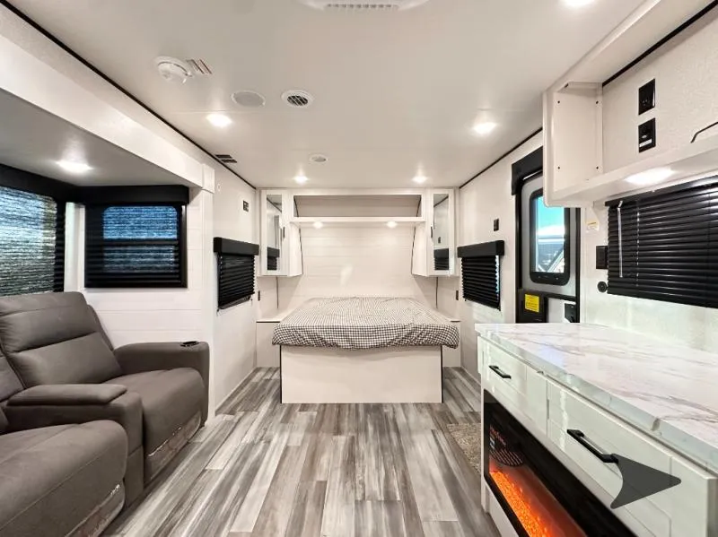 2026 Jayco Jay Flight SLX 200MKS - Photo 3
