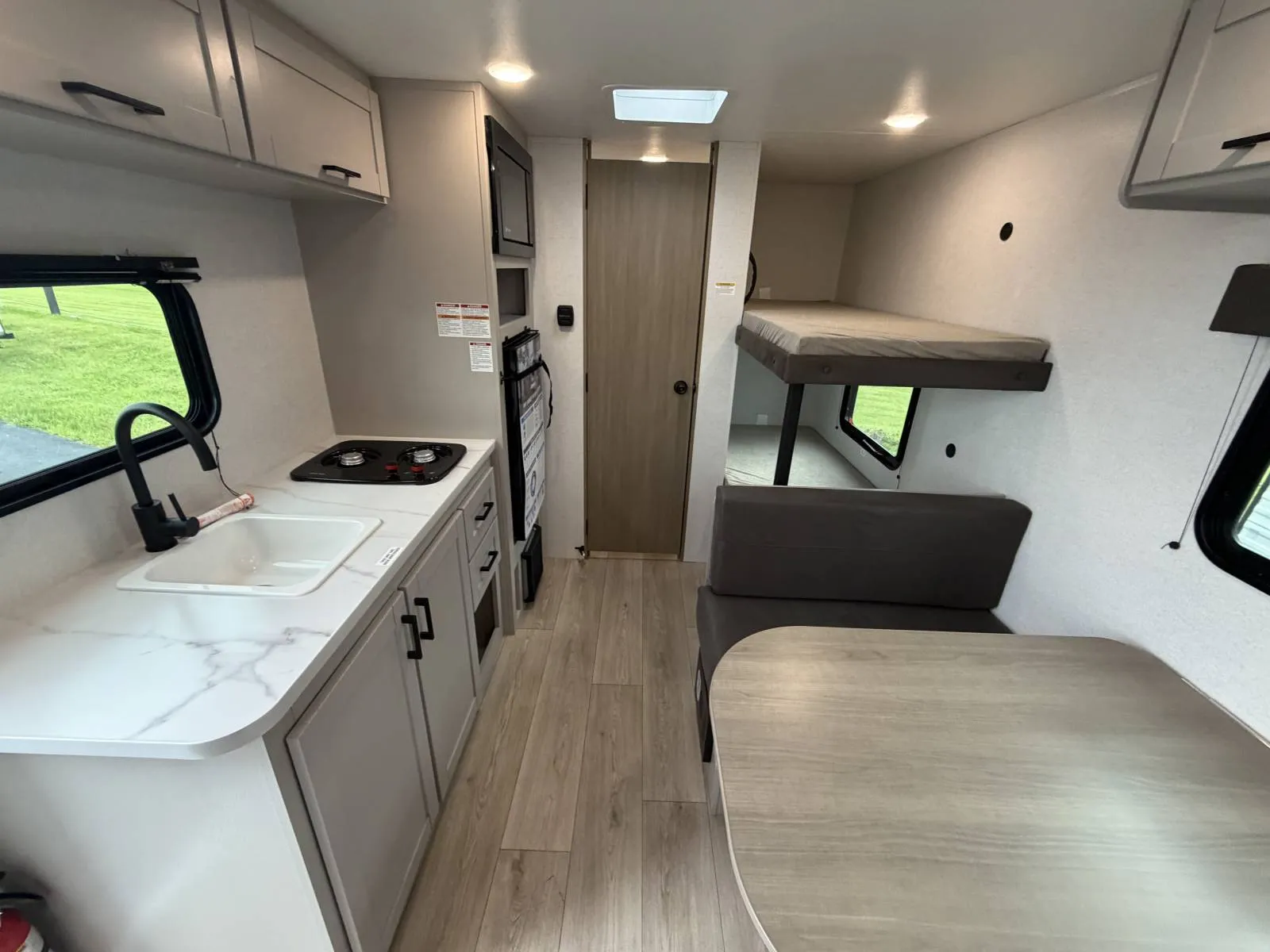 2027 Jayco Jay Flight SLX 170BH - Photo 4