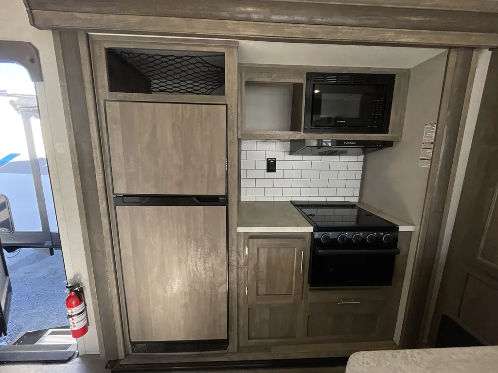 2022 Forest River XLR Boost 31QB, Photos photo 8