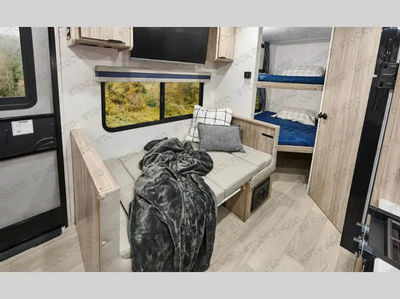 2027 Winnebago Access 18DBH - Photo 4
