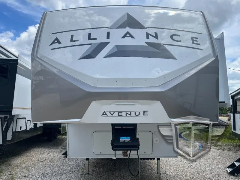 2026 Alliance RV Avenue 32RLS - Photo 4