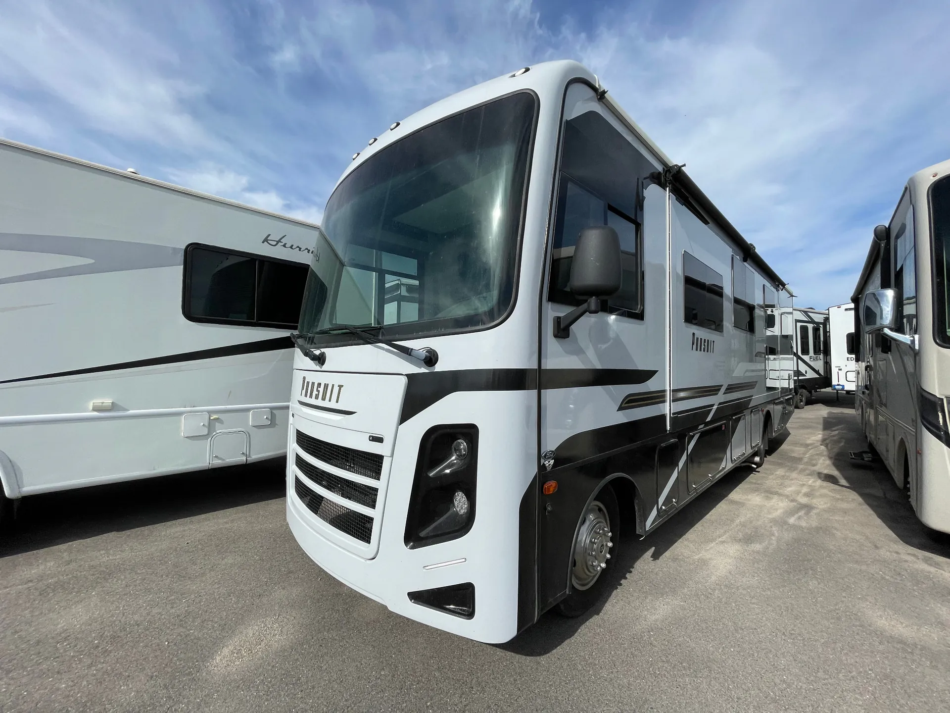 2024 Coachmen Pursuit 31ES - Photo 2
