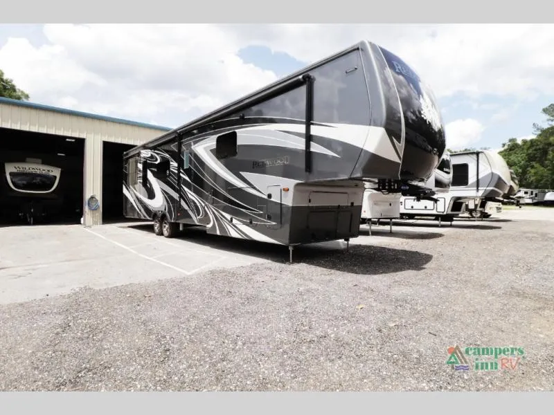 2024 Redwood RV Redwood 4150 - Photo 3