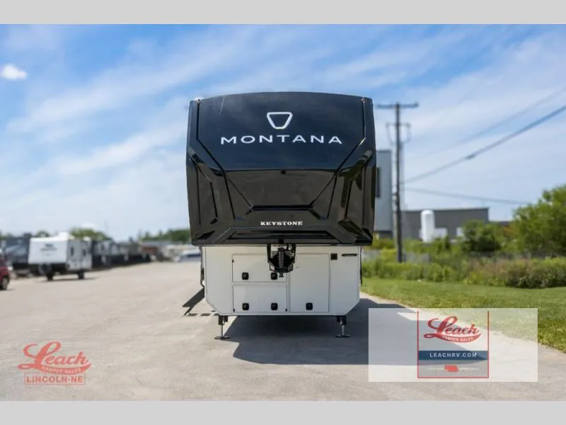 2026 Keystone RV Montana 3900RK - Photo 3