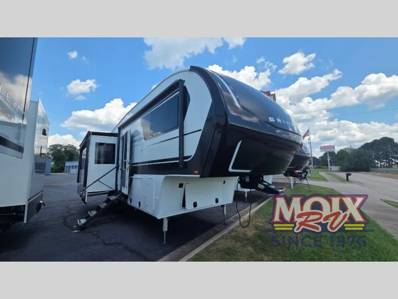 2024 Brinkley Model Z 2900 - Photo 2
