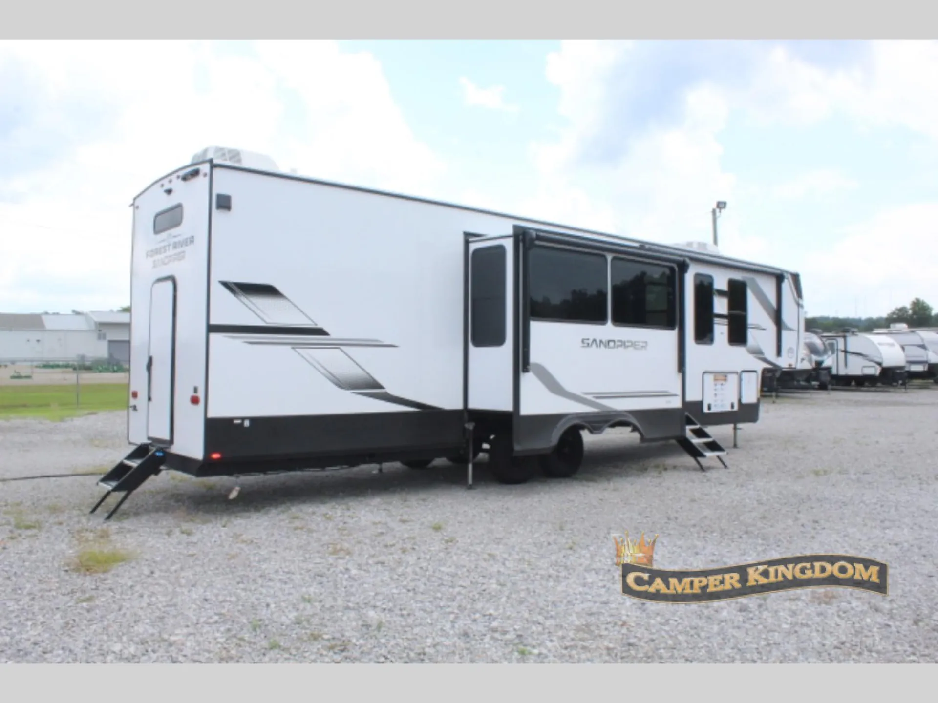 2025 Forest River Sandpiper 4002FB - Photo 4