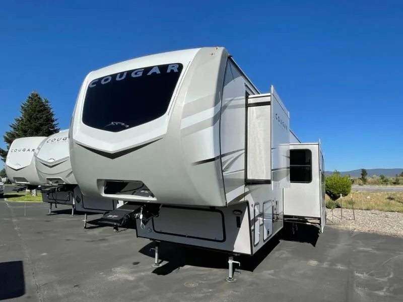 2024 Keystone Cougar 364BHL - Photo 3