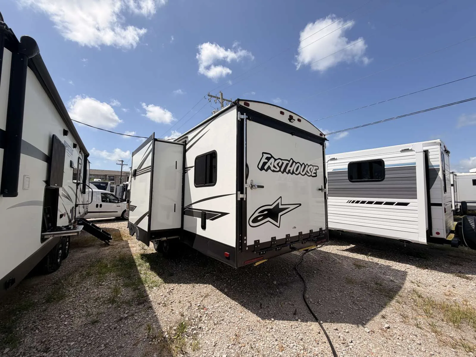 2022 Cruiser RV MPG 2700TH - Photo 4