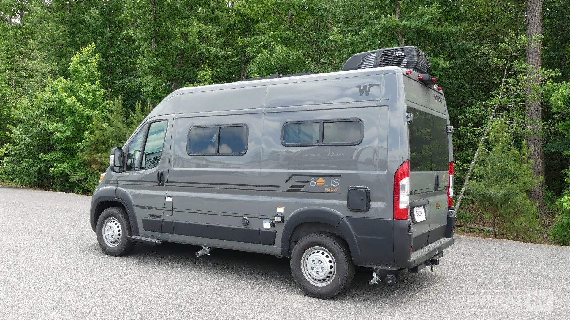 2027 Winnebago Solis Pocket 36A - Photo 4