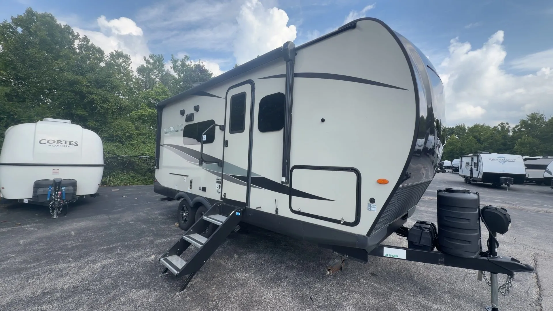 2023 Forest River Flagstaff Micro Lite 21DS - Photo 3