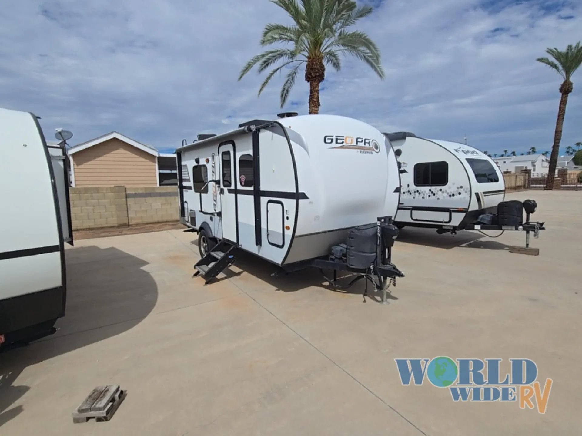 2019 Forest River Rockwood Geo Pro 19FD - Photo 3