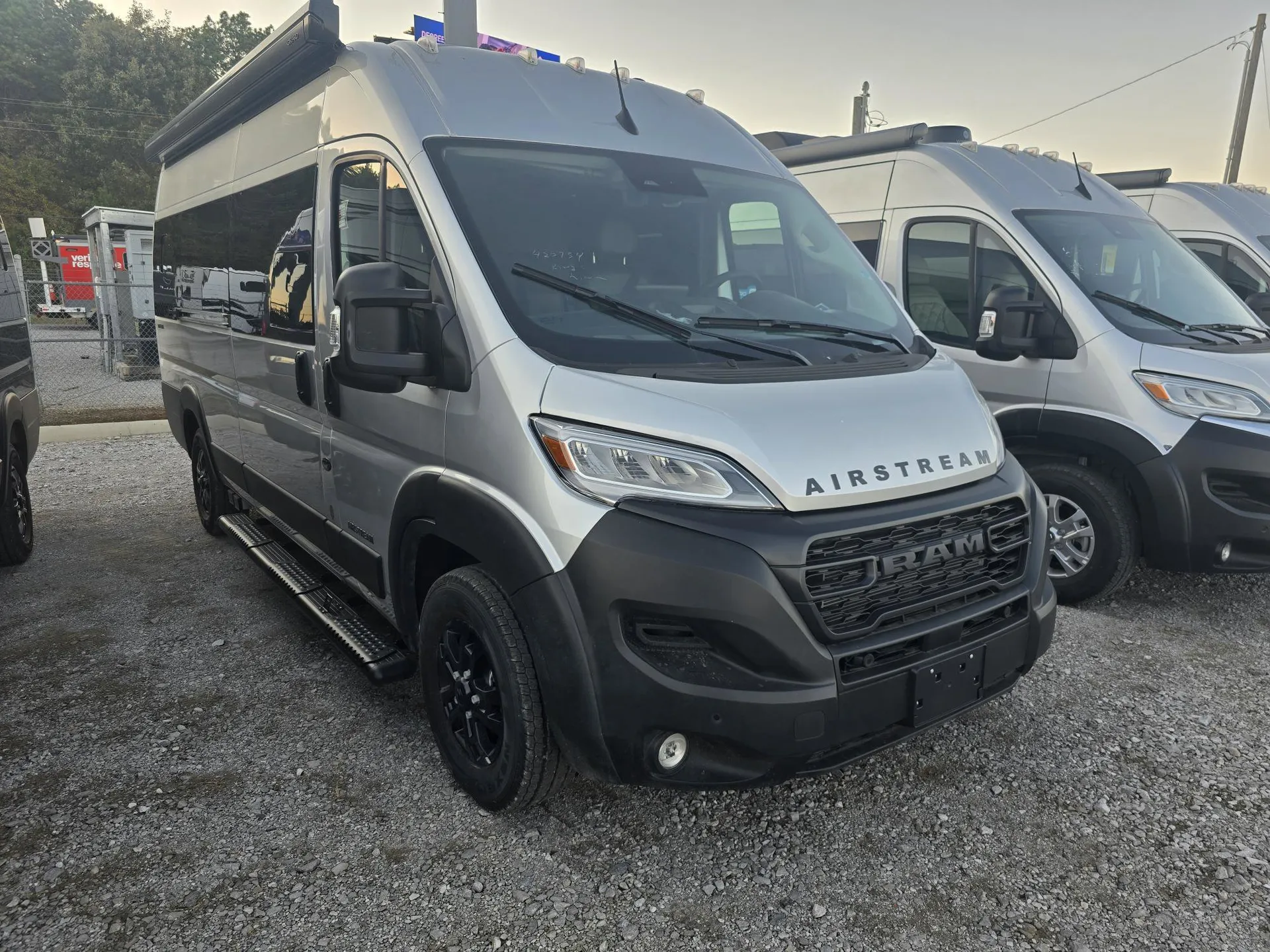 2026 Airstream Rangeline BASE - Photo 2