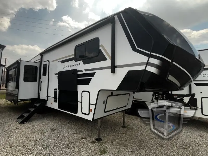 2026 Keystone Arcadia 3260RL - Photo 2