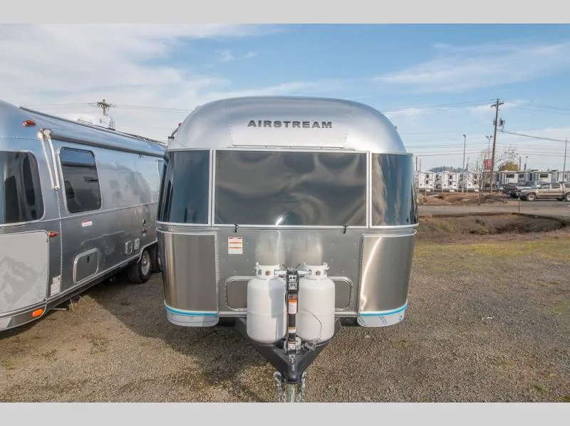 2026 Airstream International 25FB Twin - Photo 3