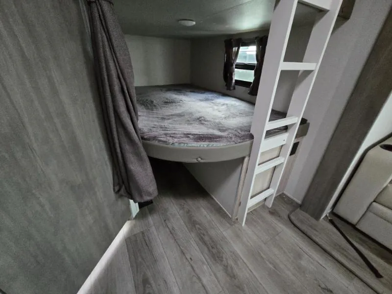 2026 Coachmen Catalina Legacy Edition 273DBHCK, Photos photo 27