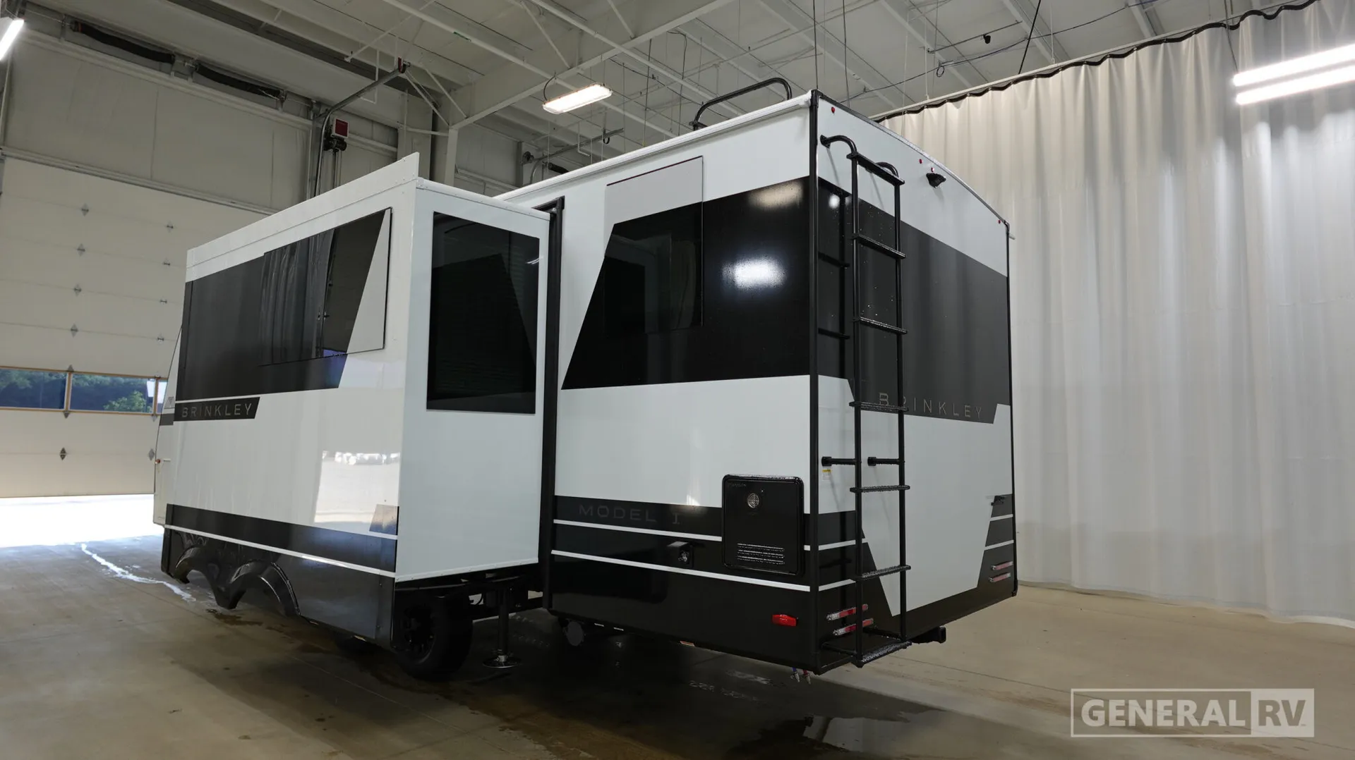 2027 Brinkley Model I 265 - Photo 4