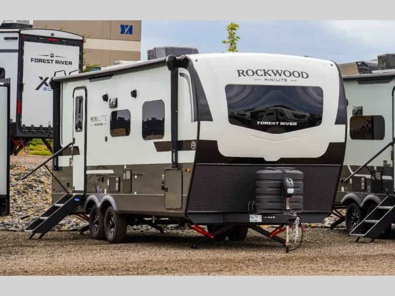 2026 Forest River Rockwood Mini Lite 2511S - Photo 2