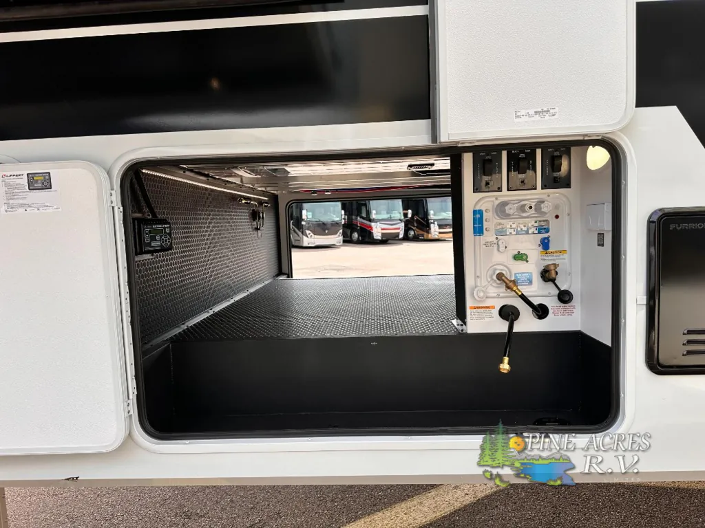 2026 Brinkley Model Z 3515, Photos photo 116