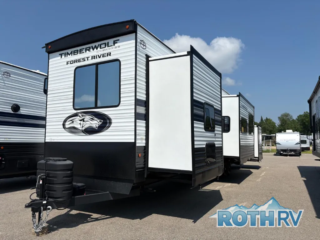 2027 Forest River Cherokee Timberwolf 39DC, Photos photo 3