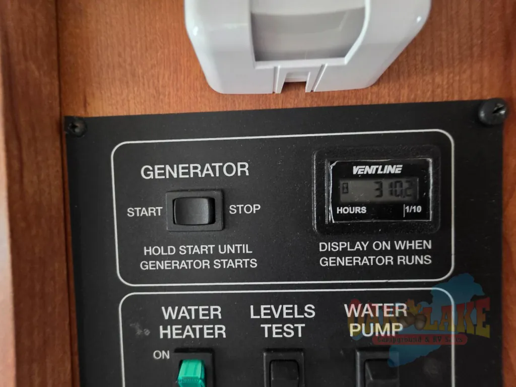 2018 Winnebago Sunstar 27P, Photos photo 24