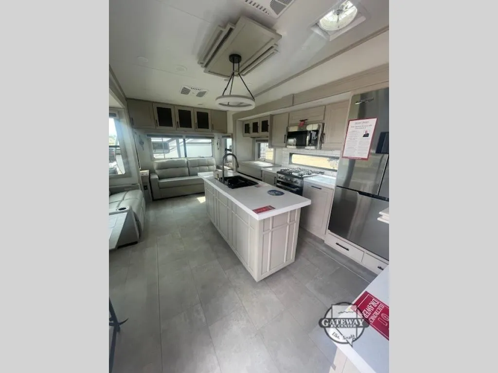 2026 Grand Design Solitude 310GK - Photo 4