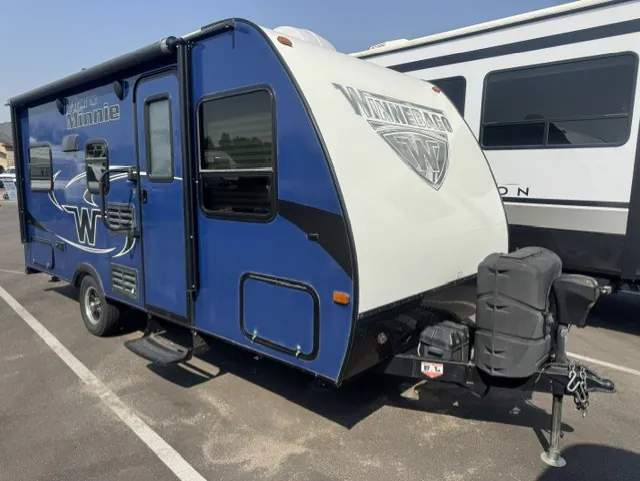 2018 Winnebago Micro Minnie 1705RD - Photo 2