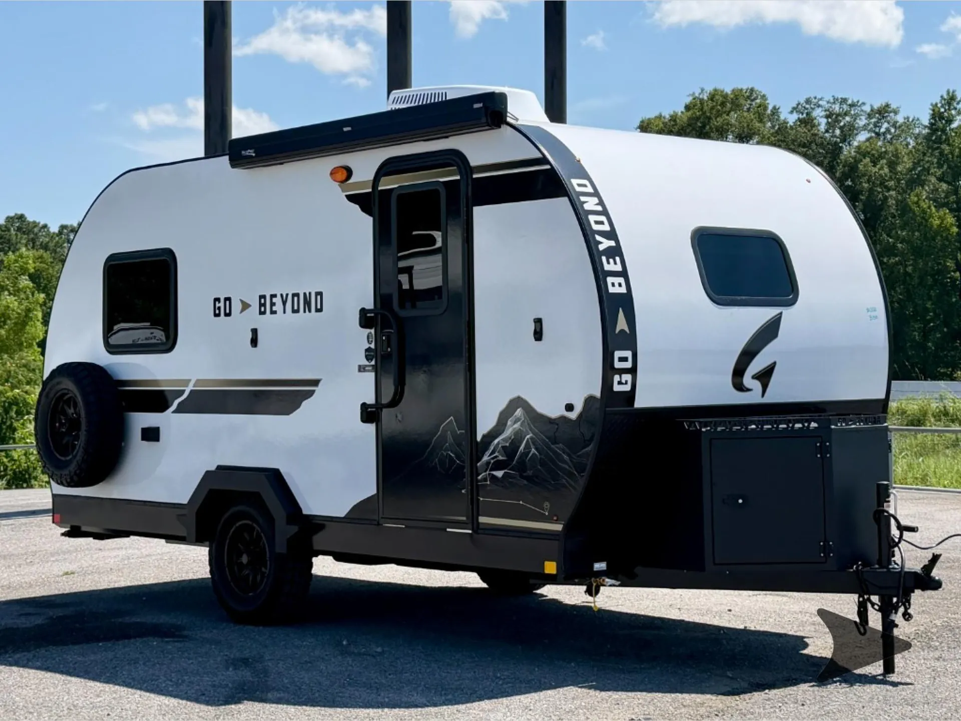 2027 Wayfinder Go Beyond LTD 171FD - Photo 2