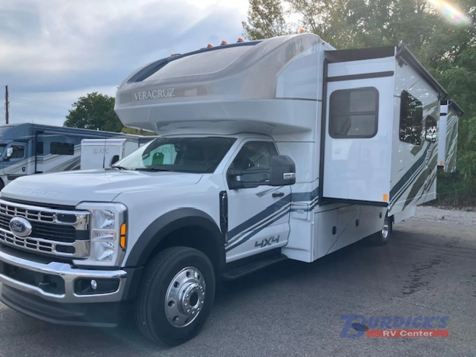 2027 Renegade RV Veracruz 33VDS - Photo 3