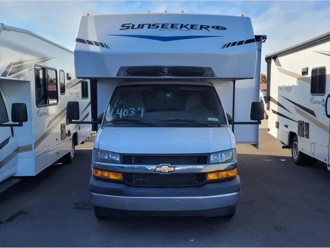 2024 Forest River Sunseeker LE 2150SLE CHEVY - Photo 3