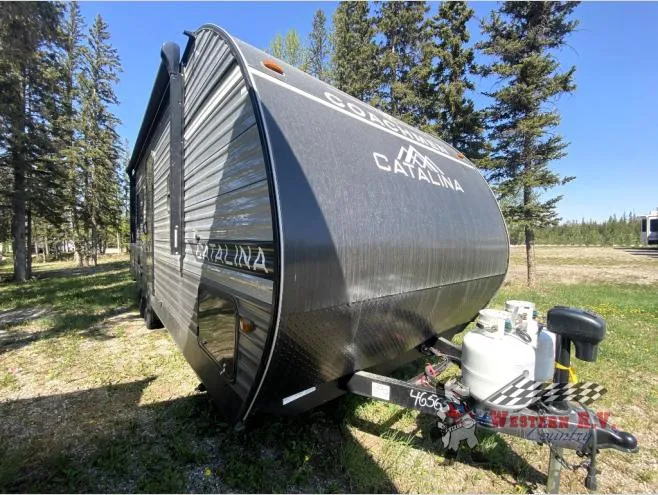 2026 Coachmen Catalina Summit Series 8 261BH - Photo 2