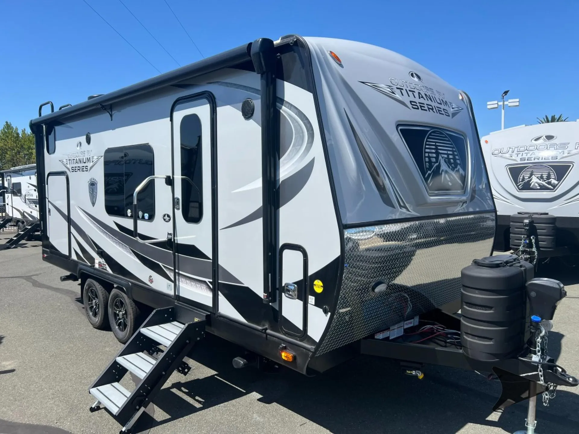 2025 Outdoors RV Creek Side Titanium Series 19CK - Photo 2
