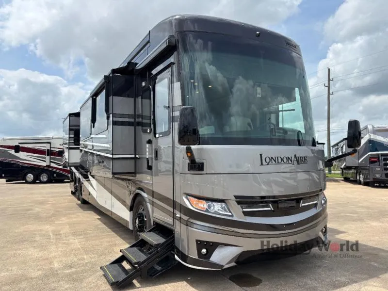 2026 Newmar London Aire 4551 - Photo 2