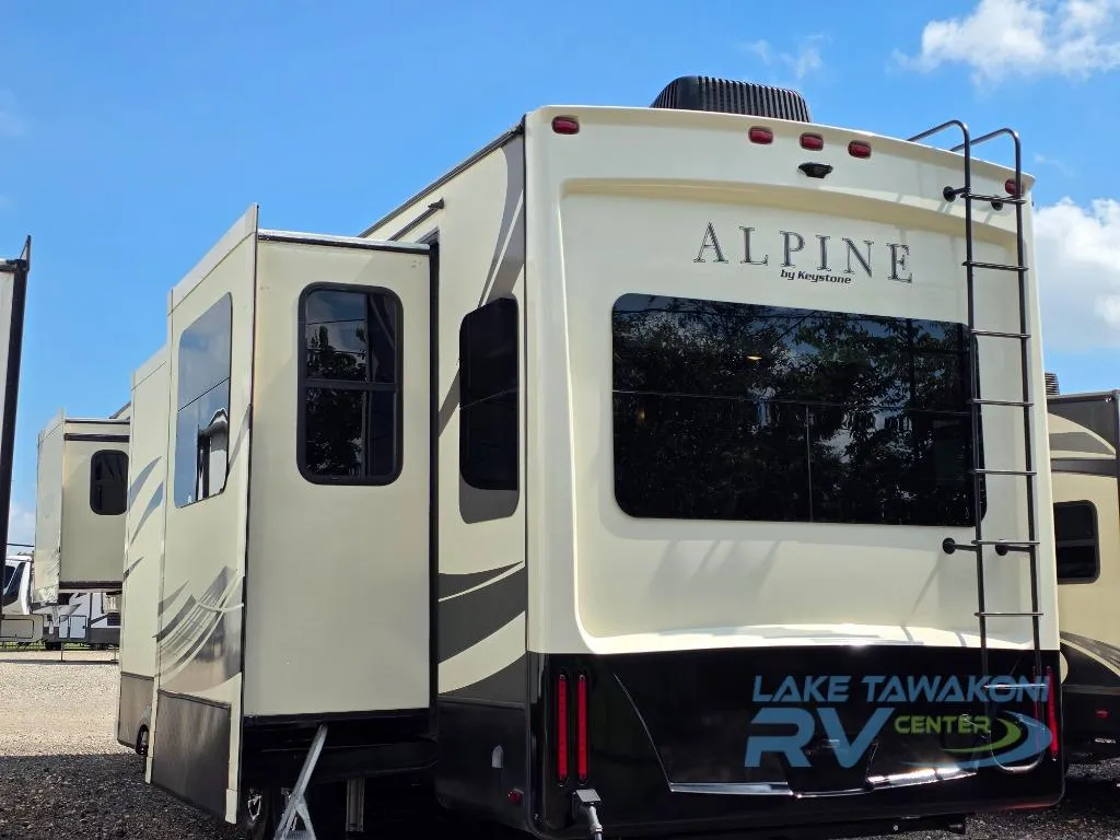 2018 Keystone RV Alpine 3501RL - Photo 4