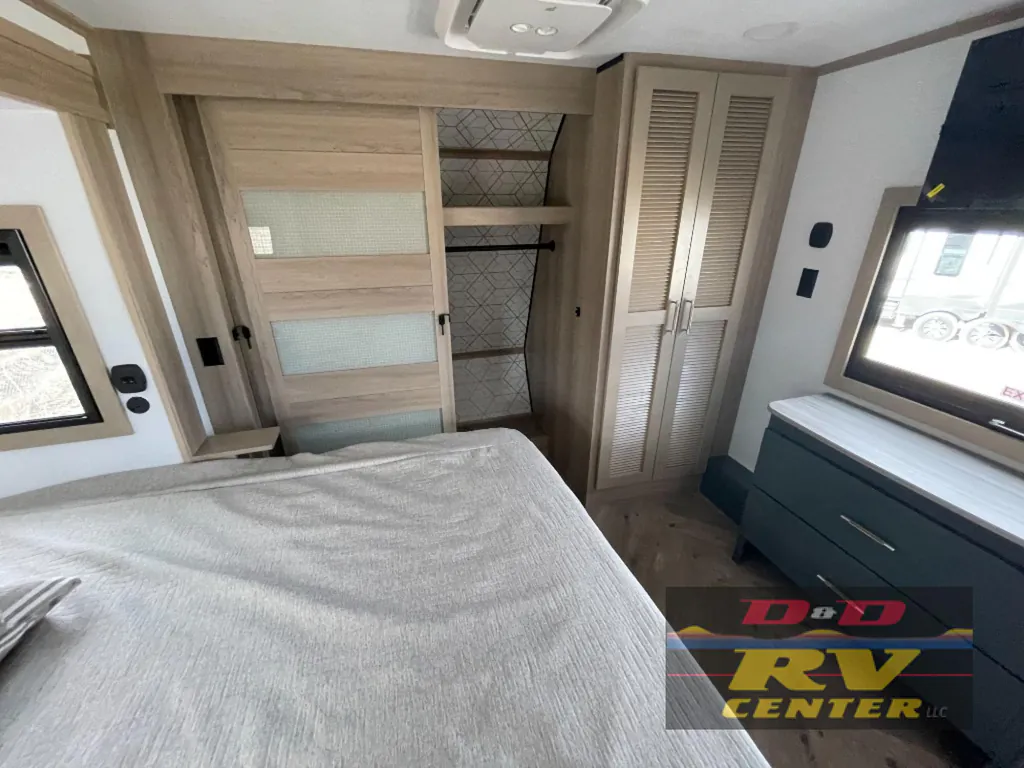 2026 Keystone Raptor 441, Photos photo 102